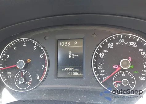 2015 Volkswagen Passat 1.8T Limited Edition из США, поврежденный, VIN 1VWAS7A31FC112746